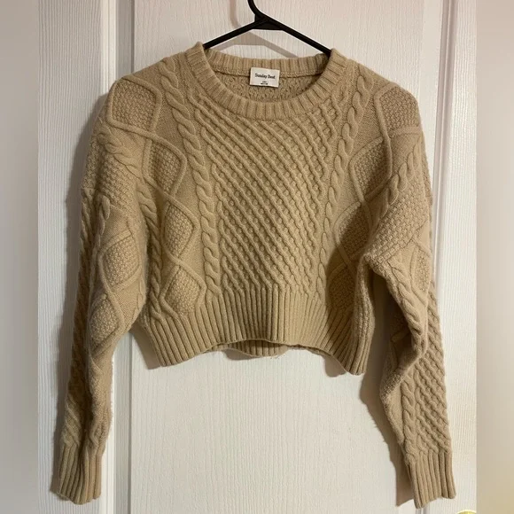 Aritzia Sunday Best Peggy Cropped Merino Wool Cable Knit Cream Sweater 2XS - Picture 7 of 14